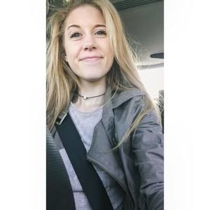 Meet your Posher, Emilie